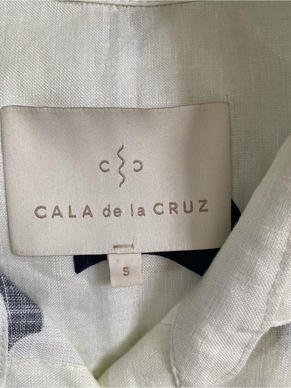 {Cala De La Cruz} Linen Front Tie Shirt - Picture 5 of 6